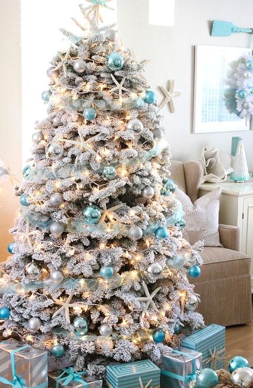 40+ Best Christmas Tree Decor Ideas & Inspirations for 2019 - SooShell