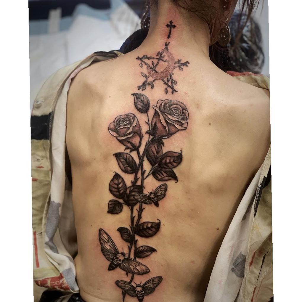 60 Attractive and Sexy Back Tattoo Ideas For Girls 2020 back tattoo ideas, sexy back tattoos, tattoo ideas, tattoos for girls, Back Tattoo Designs, instagram tattoo ideas