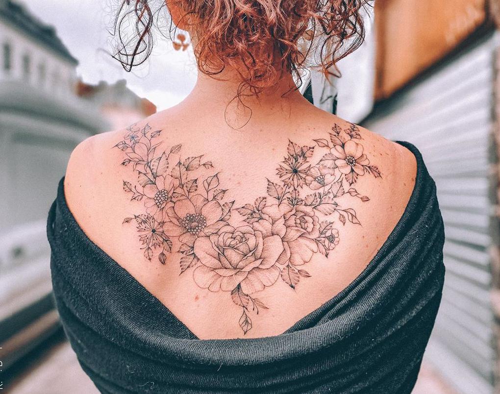 60 Attractive and Sexy Back Tattoo Ideas For Girls 2020  SooShell