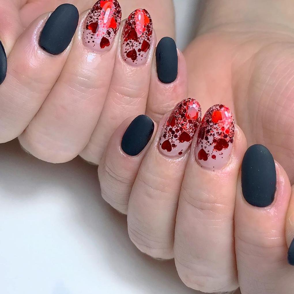 40 Stand-Out Summer 2020 Nail Designs That Will Brighten Your Day summer nail designs, glitter nail designs,matte nail designs,nail designs flowers,fruit nail designs,bold nail designs
