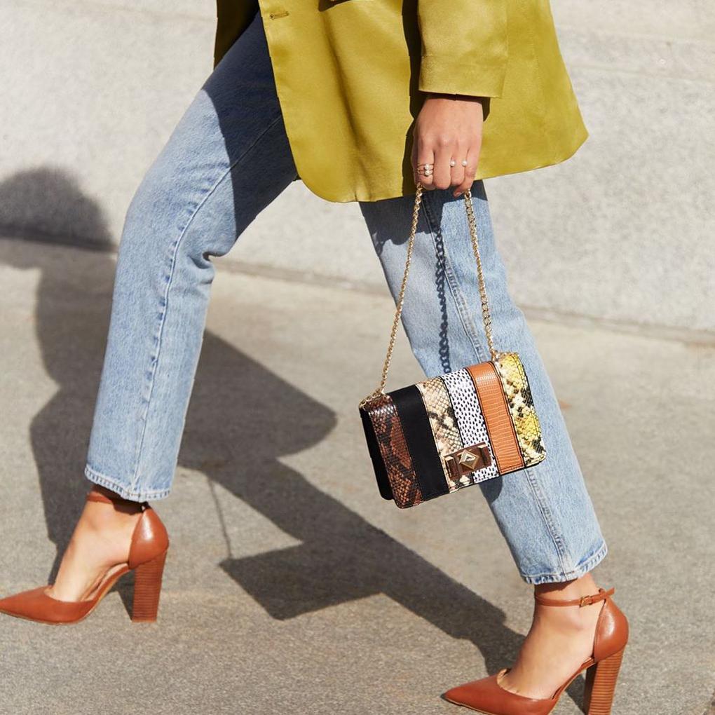 40 Awesome High-Heeled Shoes Make Your Summer Outfit Splendid high-heeled shoes,high-heeled shoes for summer,stilettos high heeled shoes,summer outfits,ankle straps high heeled shoes,strappy stilettos,chunky stilettos